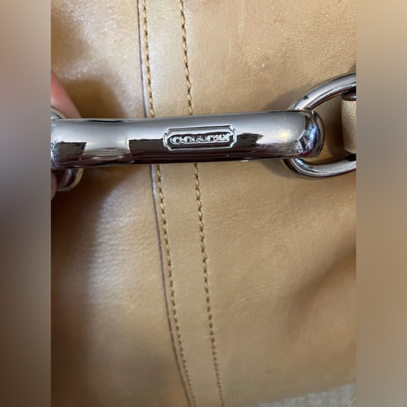 Coach Tan Leather Handbag - Picture 4 of 8